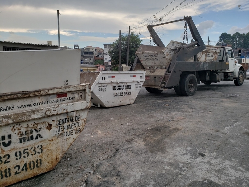 Aluguel de Caçambas de Entulho com Caminhão Jockey Club - Aluguel de Caçamba de Entulho para Construção Civil